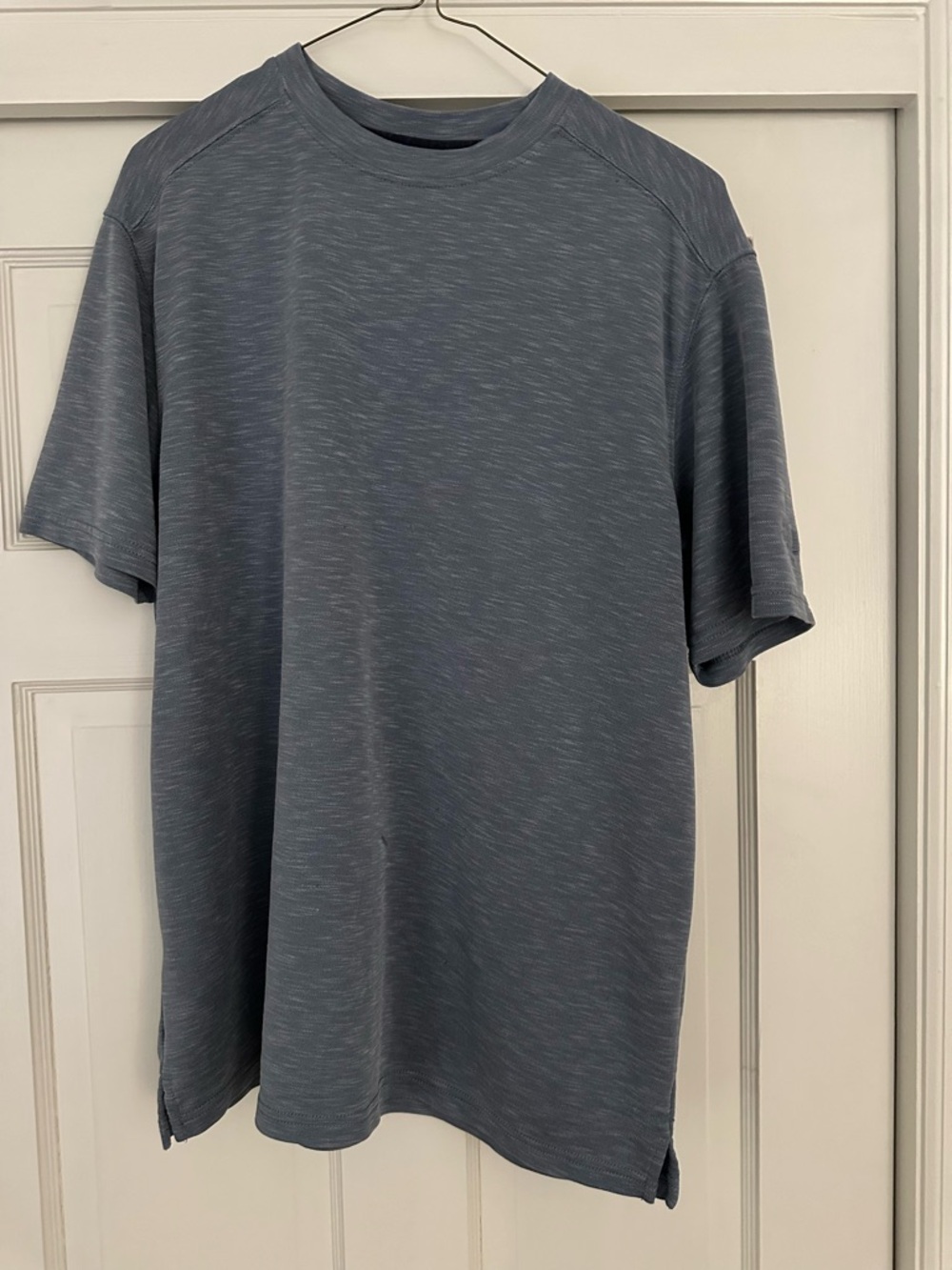 Tommy Bahama Short Sleeve Crew Tee in Heathered Blue-Gray